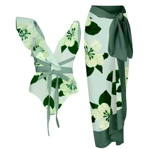 Swimwear pour femmes Design de dentelle imprimée à la fleur verte avec design asymétrique peplum épaule intégrée de maillots de bain de mode et de couverture pour les femmes en 2023 J240403