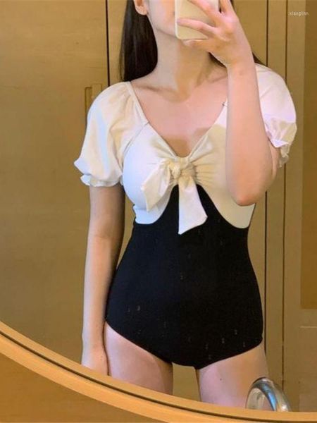 Bañador de mujer de Corea 2022, Monokini a juego de Color blanco y negro con lazo para niña, traje de baño de una pieza ajustado de cintura alta japonesa para mujer