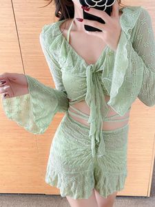 Sweetwwear féminin vert blanc conservateur Bikini Couvrant le ventre de maillot de bain mince des femmes