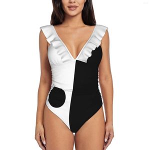 Dames badmode mod -ontwerp zwart en witte jurk met cirkel dames ruche ruche een stuk zwempak bodysuit badpak