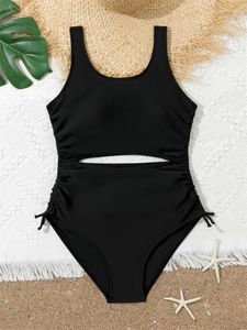 Traje de baño para mujeres One Piece Niños Nates Nadientes 2024 Negro Black Hollow Out Bodysuit de verano traje de baño de baño natación