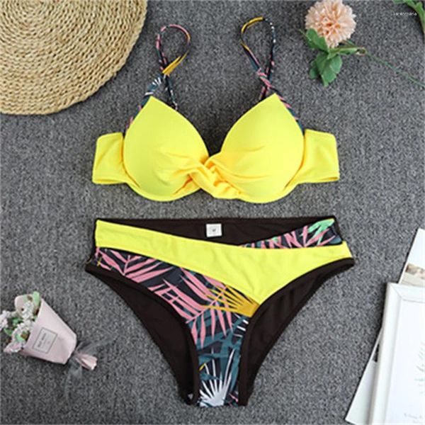 Bikini de maillots de bain pour femmes Bikini Push Up Up Up Sexy Split Swimsuit Hook Back Y2K VAGNACIES MAISONS BALDES FEMMES BRÉSIL PLACHE PEUS BAILLAGE