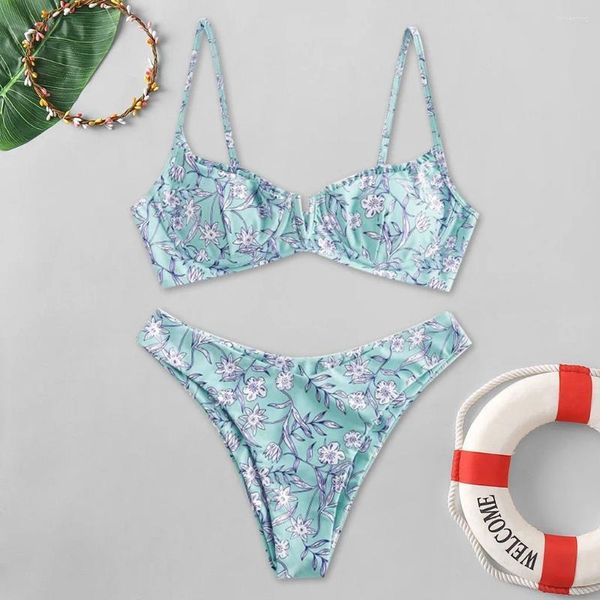 Swimwwear pour femmes Plus taille de maillot de bain pour femmes fleur imprimée haut en V couche en V deux pièces de la plage de plage de plage de plage