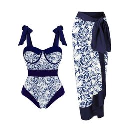 Damesbadmode Retro bedrukt badpak voor dames Monokini bikiniset met kleurrijk slot abstracte bloemenprint 1-delig badpak + 1-delige set van 2 stuks J240319