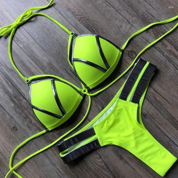 Swimwear féminin sexy brésilien push up bikini 2024 femmes String Bandeau maillot de bain féminin ensemble de soutien-gorge