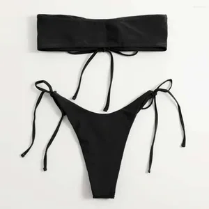 Dames Swimwear Split Design Stijlvolle Bikini Set met Bandeau Top High Taille Slips Laces-Up Detail sexy voor strand