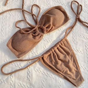 Bikini serviette de maillots de bain pour femmes Set Brésilien Brésilien MAINTURATION MICRO MICRO BIKINIS 2024 FILLES BRORN BATH BATHING Costume Solid Beachwear XL