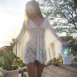 Damenbadebekleidung Weiß Häkeln Bikini Cover Up mit Fransenbesatz Frauen Sexy Hohl Tunika Strandkleid 2024 Sommer Badeanzug Beachwear