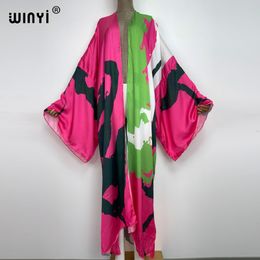 Dames badkleding Winyi Summer Beach Wear Cover Up Lady Boho Cardigan Kleurrijke printen Elegante zijdeachtige en huidvriendelijke sexy vakantie Kimono 230412