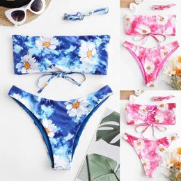 Swimons de maillots de bain pour femmes Bikini Tie-Dye Print Set Sweet Two Piece Bra Bra Beachwear Swim Shirt Mather