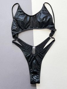 Swimons de maillots pour femmes Femme Black Snake Imprimé de maillot de bain métallique One Piece Hollow Backless Bikini Fssue de baignade