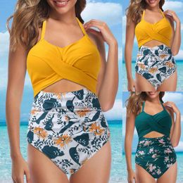 Swimons de maillots pour femmes Primp floral monokini monokini enveloppé de nœud conservateur haut de taille coupé le maillot de bain Crisscross en arrière