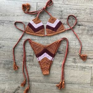 Swimwear pour femmes Bikini de crochet personnalisée Set à la main de maillot de bain en tricot fait à la main J240403 J240403