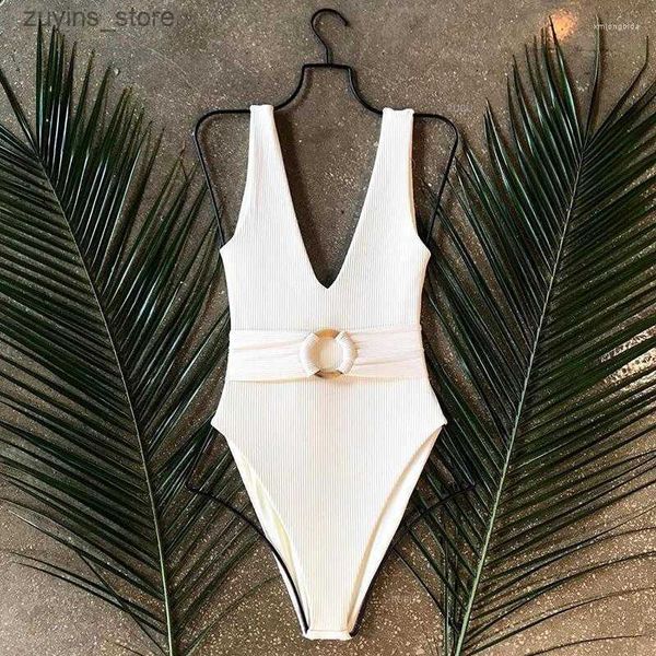 Swimons de maillots de bain pour femmes Swimswear 2023 Femmes à côtes blanches MAINTRAINES ONE PIÈCE FEMME FEMME SEXY SEXY CUP MONOKINI RINGS CEINTURE CEAUTRE BACLE BODYS SWEET L49