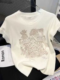 T-shirt Femme 2024 Été Broderie Mode Coréenne Pull Tricoté Femmes Rétro Sans Manches Col Rond Laqué Top Pull Femme J240224