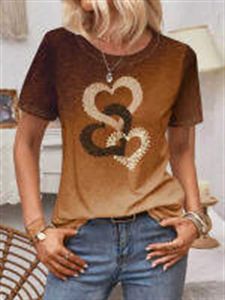 T-shirt féminin 2024 T-shirt pour femmes imprimé coeur Top d'été T-shirts surdimensionnés Vêtements pour femmes