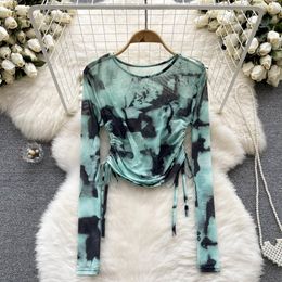 T-shirt femme Chic Tie Dye Print Mesh T Shirt Cordon Bandage Vintage Top Sexy Bodycon Crop Top Manches Longues Tees Femmes Streetwear Y2k 230404