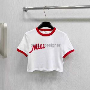 Designer T-shirt pour femmes 24SS début printemps Nouveau Miui American Minimalist Style Lettre imprimé contrasté bord Emballé Emballe Rond Col Short T-shirt L37rrta