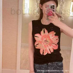 T-shirt de T-shirt Brand Flower Sequin Sequin Broidered Cashmere Viete Heavy Industry Matching Version Craft Celebrity Qianjin Nanyou Polo Edition Lu7f