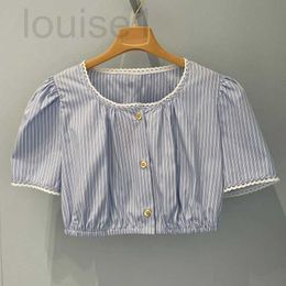 T-shirt de T-shirt pour femmes MIU Short Short Shirt avec bouton de nombril exposé et taille polyvalente à manches simples à manches en haut K4H9