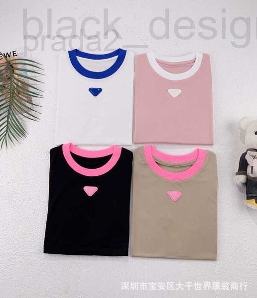 T-shirt Femme Designer Designer Été Triangle Contraste Silicone Tencel Tissu Romain Cool Manches Courtes 2TDO MRA2