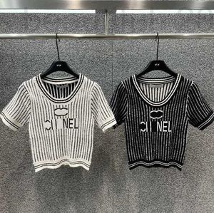 T-shirt de créateur de t-shirt pour femmes t-shirt sexy slim fit tricoté pull d'été pulvérisant à manches courtes motif de lettre de nombril h5ei