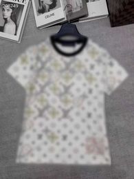 Camiseta para mujer Diseñador L V Camiseta para mujer 2024 Principios de primavera Jacquard con estampado completo Camisa de algodón fino para diseño de primavera Camiseta de manga corta Ropa de mujer 99ee