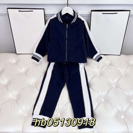 Dames T-shirt Girls Autumn Winter Pak Kinderkleding Kinderkleding Dikke Treasure Western Style Denim Two-Pally Set