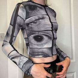 Camiseta de mujer Hikigawa Chic Moda Mujer Ojos góticos Peint Patchwork Malla Translúcido Camisetas de manga larga Streetwear Harajuku Crop Y2k Top 230608