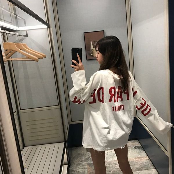 T-shirt femme HOUZHOU T-shirt blanc femme Harajuku T-shirts oversize à manches longues Mode coréenne Tops basiques Femme Lettre Imprimer Streetwear All match 230325