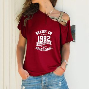 T-shirt Femme Fabriqué en 1982 40 ans d'être génial Imprimer Lâche Irrégulière Femmes Sexy Skew Neck Tops pour cadeau d'anniversaire féminin