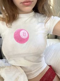 T-shirt féminin rose 8 balle mignon imprime fille coeur en forme de slim fit épaule perte de poids fille chaude fille à manches courtes j240527