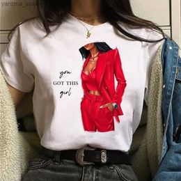 T-shirt féminin plus taille Maycaur T-shirt pour femmes décontractées Nouvelle femme noire drôle top t harajuku 90s mode rond cou court slve dame vêtements y240420