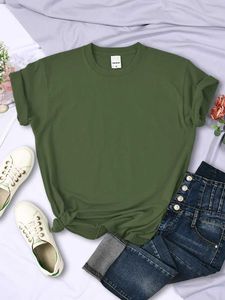 Dames T-shirt Solid Color Dames T-shirt Comfortabele zomer T-shirt Volledig gekoppeld met meerkleurige straatkleding losse hiphop korte mouwenl2405