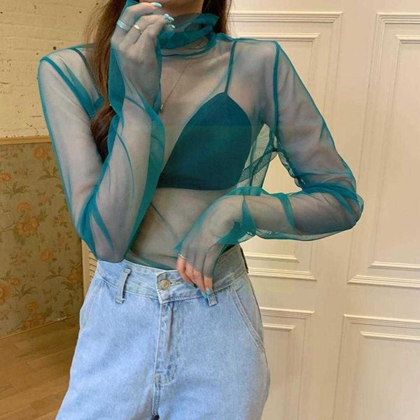 T-shirt féminin Summer T-shirts Hollow Out Fishnet Bottoming corean Long Fashion White Sleeve Vêtements Femmes Mesh Shirt Tees Green Top L0H0 P230328