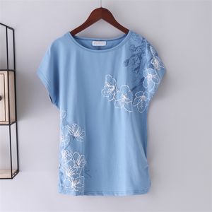 Camiseta de mujer, camisetas de verano de algodón sueltas de manga corta, camiseta blanca con estampado 3D para mujer, camiseta básica de talla grande M 4XL 210623