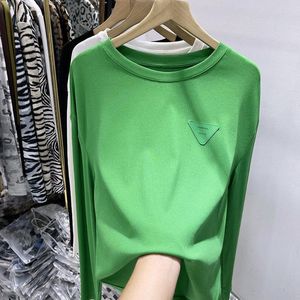 Camiseta de mujer, moda de invierno, parche, manga larga lisa, suelta, combina con todo, camiseta básica para mujer, camiseta informal sencilla verde y blanca