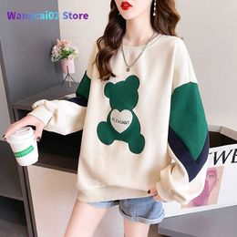 Dunne dunne oversized sweatshirts voor dames t-shirt Casual o-neck losse pullover Harajuku Girls Cute Bear Appliques off-shoulder tops 022223H