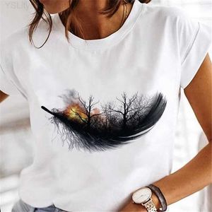T-shirt Femme Femmes T-shirts Feuille Mignon 90s 2022 Dames Mode Court SLE Dessin animé Vêtements O-Cou Printemps Été Fe Tee Graphique Tshirt WOM L24312