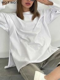 Camiseta de mujer WOTWOY, camiseta informal de manga larga de gran tamaño para mujer, camiseta holgada con dobladillo con abertura sólida 2022, camisetas blancas básicas para mujer, Egril Harajuku T220926