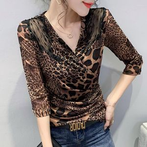 Dames T-shirts 2023 Herfst Long Sleeve Dames T-shirt Fashion Sexy V-Neck Leopard Mesh Tops Elegant Slim Plus Size Women Clothing