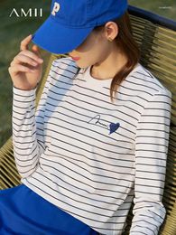 T-shirts Femmes Amii T-shirts minimalistes pour femmes 2024 Printemps Coton Lettre coréenne Broderie Stripe Élégant Casual Pull Tees Top