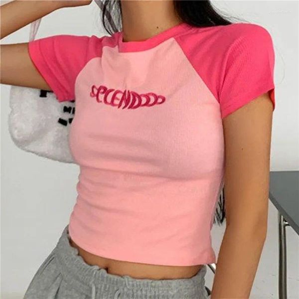 T-shirts pour femmes Tapis de dessin animé Tops Tshirt Femmes Coréen Style Slim Sexy Elasticité T-shirt Vêtements Femmes Summer Streetwear Tee Crop