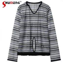 Dames t shirts mode high-end holle gestreepte tops kwastje tassel ontwerp sexy meisje losse t-shirts lange mouw v-neck putard kleren