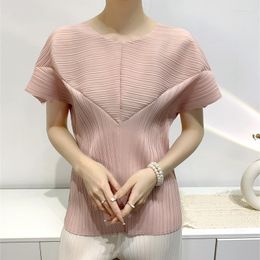 Camisetas para mujer Miyake, camiseta plisada elegante rosa elegante con diseño medio doblado para mujer, camisetas informales ajustadas de manga corta con cuello redondo para mujer 2023