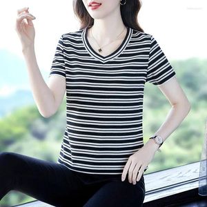 Camisetas de mujer Moeroshe temperamento a rayas de manga corta Camiseta de verano con cuello en V estilo Top adelgazante