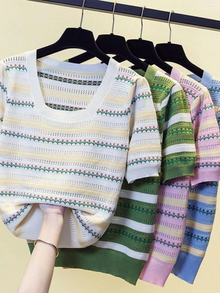 T-shirts pour femmes surdimensionnées en tricot à manches courtes et à manches courtes femmes cols carrés d'été t-shirts fleuris