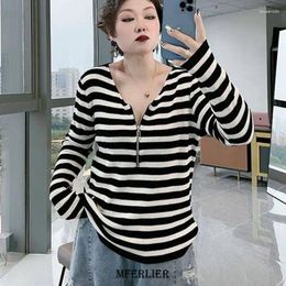 Camisetas de mujer talla grande 6XL 150kg otoño mujer Harajuku camiseta a rayas manga larga cuello con cremallera coreano Casual camisa de gran tamaño Tops