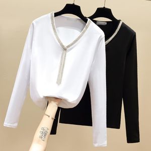 T-shirts pour femmes Comptoirs de boutique Enlevé Robe Ark Tail Goods Liquidation Autumn To Han Edition Col en V Blanc T-shirt à manches longues Femme