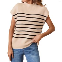 T-shirts pour femmes sans manche simule simule couche à rayon de sweater à manches à manche en tricot en tricot à la mode et simple